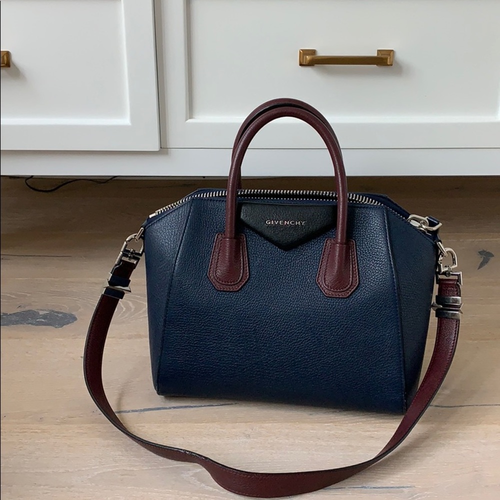 Given by Small Antigonia Bag